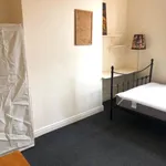 Rent 4 bedroom house in Leeds