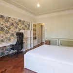 Rent a room in lisbon