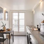 Appartement de 90 m² avec 4 chambre(s) en location à Paris