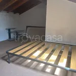 Villa a Schiera in affitto a Ispra via 1 Maggio, 29, arredato, giardino privato, box - TrovaCasa