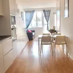 Rent 2 bedroom apartment of 120 m² in Lisbon