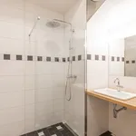 Pronajměte si 2 ložnic/e byt o rozloze 41 m² v Prague