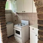 Rent 1 bedroom apartment in Pretoria