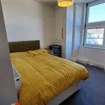 Rent 3 bedroom apartment in Scotland