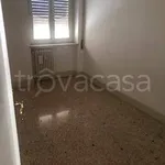 Affitto 5 camera appartamento di 140 m² in Terni