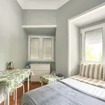 Rent a room in lisbon