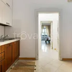 Rent 1 bedroom apartment of 70 m² in Milano