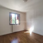 Maison de 123 m² avec 7 chambre(s) en location à Les Pavillons-sous-Bois