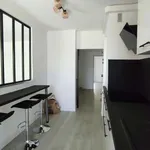 Appartement de 73 m² avec 3 chambre(s) en location à Marseille