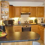 Rent 5 bedroom house in East Midlands