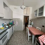 Rent 2 bedroom apartment of 80 m² in Genoa