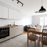 Rent 2 bedroom apartment of 41 m² in Poznan