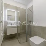 Rent 3 bedroom apartment of 102 m² in Prague