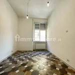 Rent 3 bedroom apartment of 111 m² in Latina