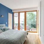 Miete 3 Schlafzimmer wohnung von 166 m² in Berlin