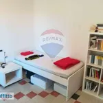 Rent 3 bedroom apartment of 85 m² in Bologna