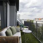 Rent 5 bedroom apartment of 170 m² in Berlin