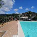 Rent 17 bedroom house of 350 m² in Spello