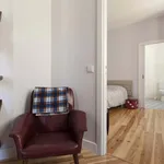 Rent 4 bedroom apartment in Lisboa