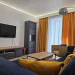 Rent 3 bedroom apartment of 80 m² in București