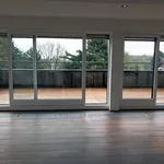 Huur 4 slaapkamer appartement in Uccle - Ukkel