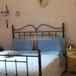 Rent 4 bedroom house of 100 m² in Pedara