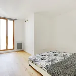 Appartement de 69 m² avec 2 chambre(s) en location à Paris