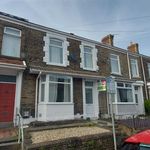 Rent 5 bedroom flat in Wales