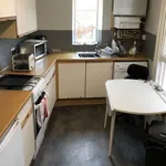 Rent 4 bedroom flat in South West England