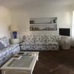 Affitto 3 camera appartamento di 95 m² in Olbia