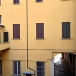 Rent 1 bedroom apartment of 50 m² in Bologna