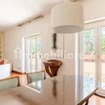 Rent 5 bedroom house of 233 m² in Rome