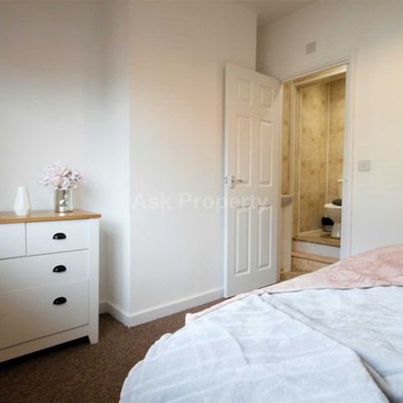 Room to rent in Burlington Drive, Shirebrook NG20