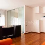 Rent 4 bedroom apartment of 200 m² in Milano