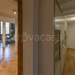 Affitto 1 camera appartamento di 120 m² in Firenze