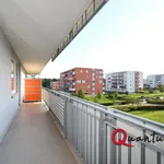 Pronajměte si 2 ložnic/e byt o rozloze 61 m² v Prague