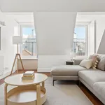 Rent 1 bedroom apartment of 1066 m² in Lisbon