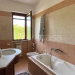 Rent 3 bedroom apartment of 80 m² in Itri