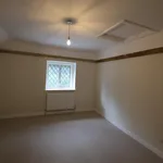 4 Bedrooms House - Detached - To Let