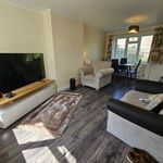 Rent 2 bedroom flat in East Midlands