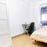 Rent 3 bedroom apartment in Seville