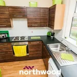 Rent 2 bedroom apartment in Yorkshire And The Humber