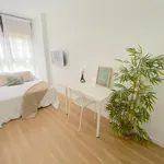 Rent 5 bedroom apartment in Seville