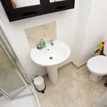 Rent 5 bedroom flat in West Midlands