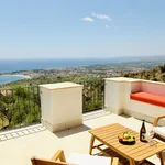 Rent 5 bedroom house of 150 m² in Taormina