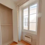 Appartement de 6922 m² avec 3 chambre(s) en location à  LYON 7EME ARRONDISSEMENT