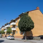 Rent 4 rooms apartment of 92 m² in Katrineholm