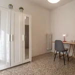 Rent a room in milan