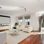 Rent 4 bedroom house in Caulfield South