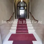 Rent 2 bedroom apartment of 65 m² in Milano